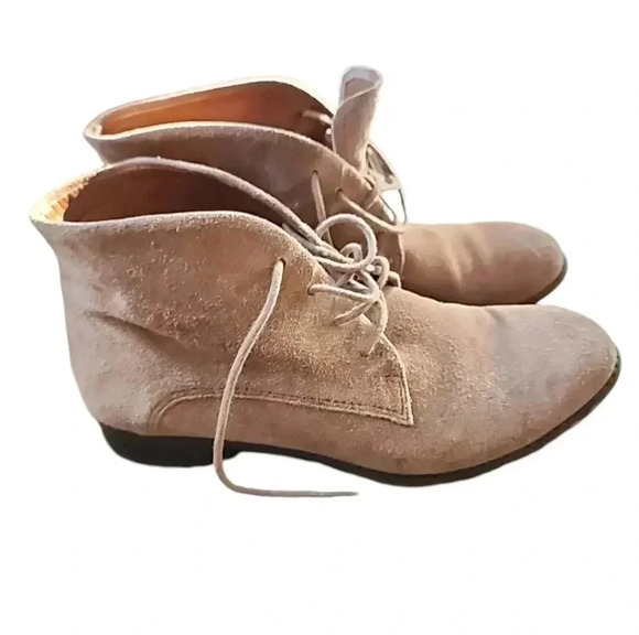 Franco Sarto Suede Desert Booties. Size 6 - Picture 2 of 8